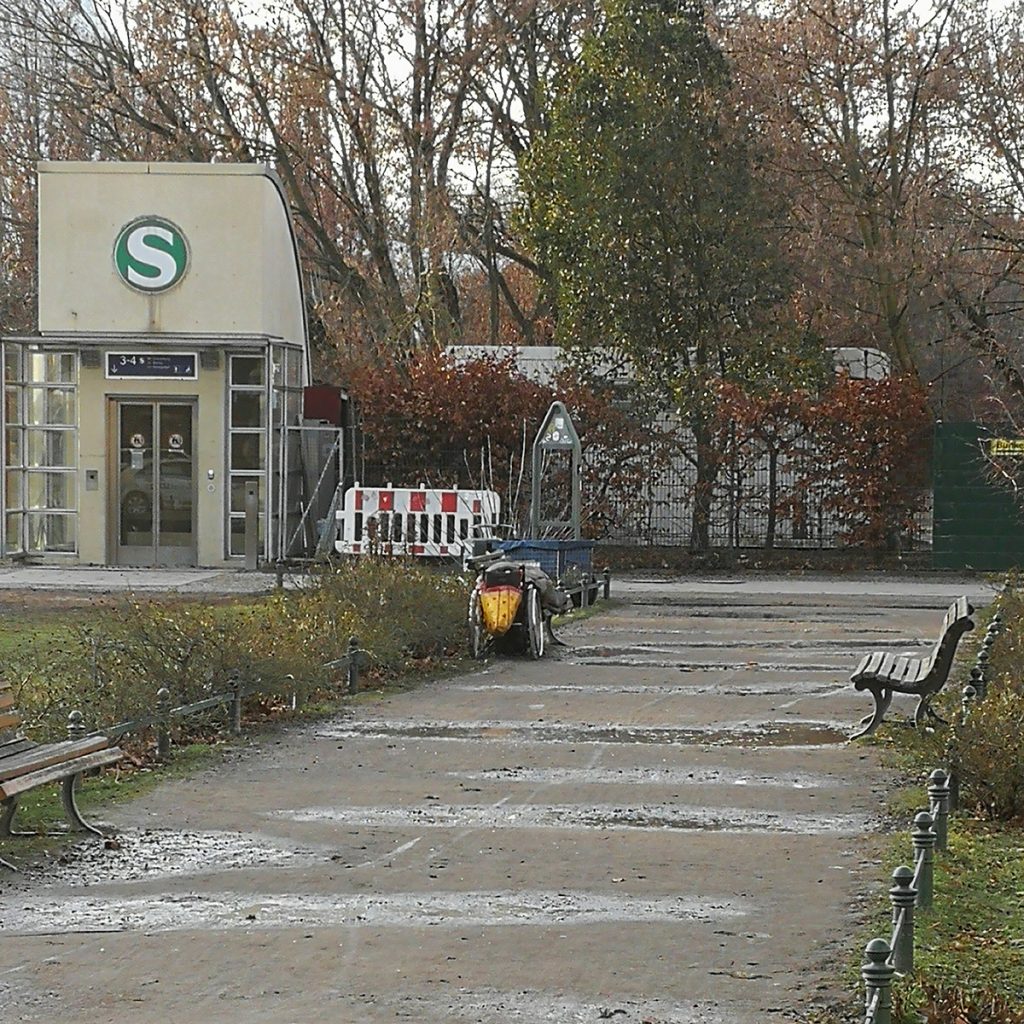 Schlafender am S-Bahnhof