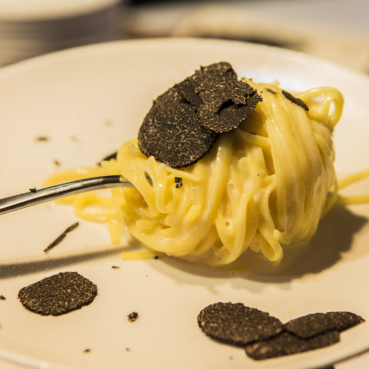 Pasta mit schwarzem Trüffel