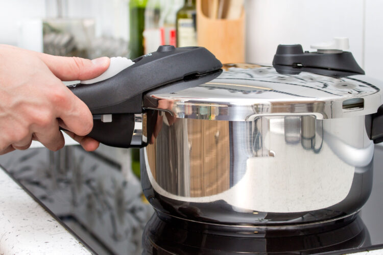 Nicht so heiß gekocht wie gegessen: Energiesparen in der Küche