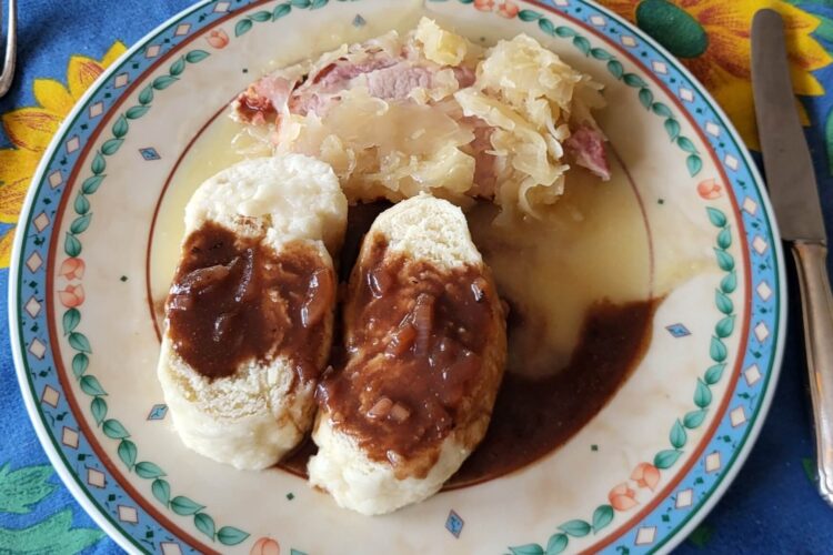 Scheibenweise: böhmische Knödel, Knedliky 